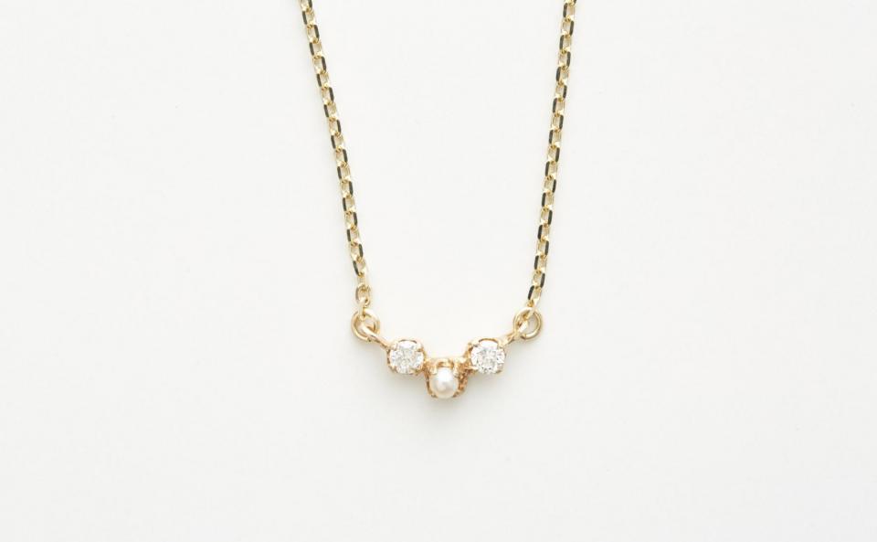Necklace ¥39,420(in tax)